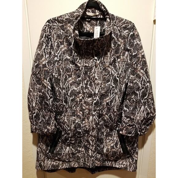 Soft Surroundings Women's 1X Black Brwn White Python Viper Jacket Raincoat NWT - Picture 3 of 13